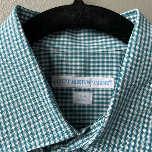 Men’s Green Southern Tide Dress Shirt - Picture 3 of 4